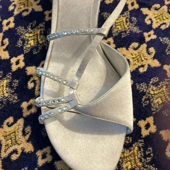 Three pairs of beautiful formal dress shoes. They are stunning. - Picture 7 of 10